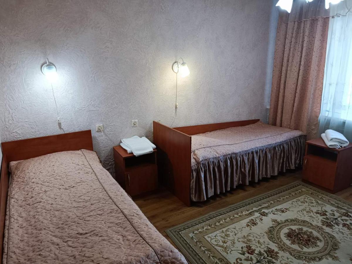 Agat Hotel Minsk Esterno foto